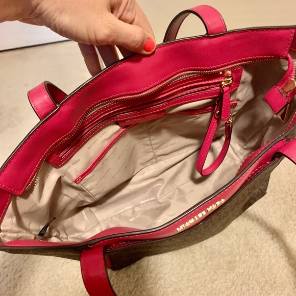Michael Kors purse medium pink brown - Picture 8 of 8